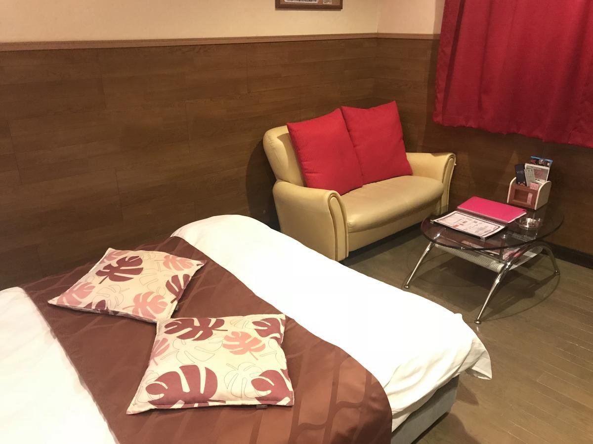 Hotel Vegas (Adults Only) Sapporo Bagian luar foto